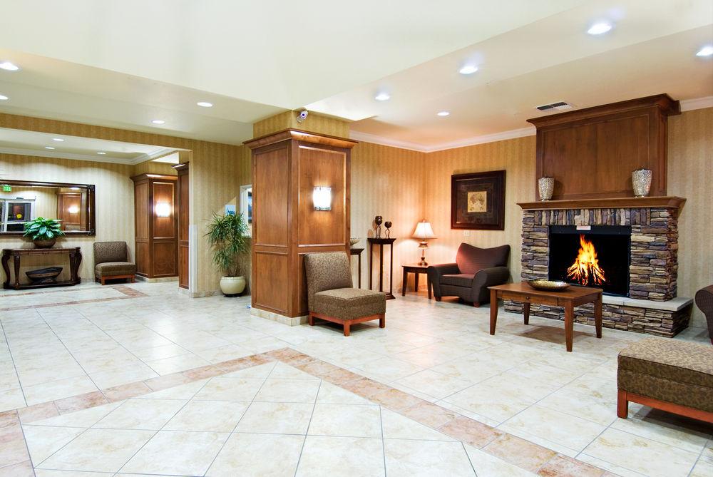 Holiday Inn Express Hotel & Suites Klamath Falls Central, An Ihg Hotel Kültér fotó